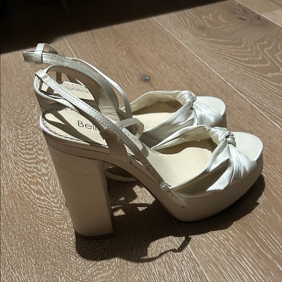 Bella Belle Serafina 5 inch Open Toe Platform Block Heel Sandals- ivory SIZE 7 - Picture 1 of 4